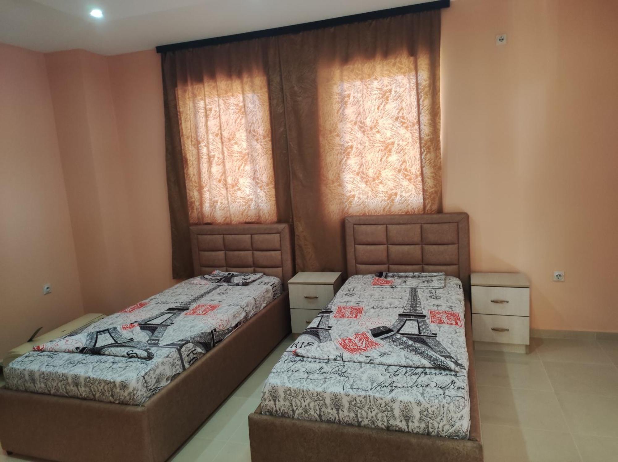 Grandino Rooms & Apartments Улцин Екстериор снимка